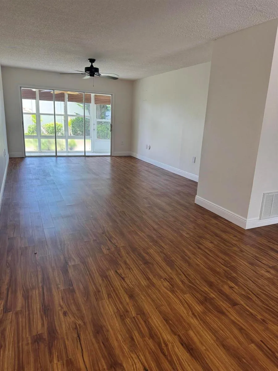 2800 Indian River Boulevard #4r Vero Beach, FL 32960