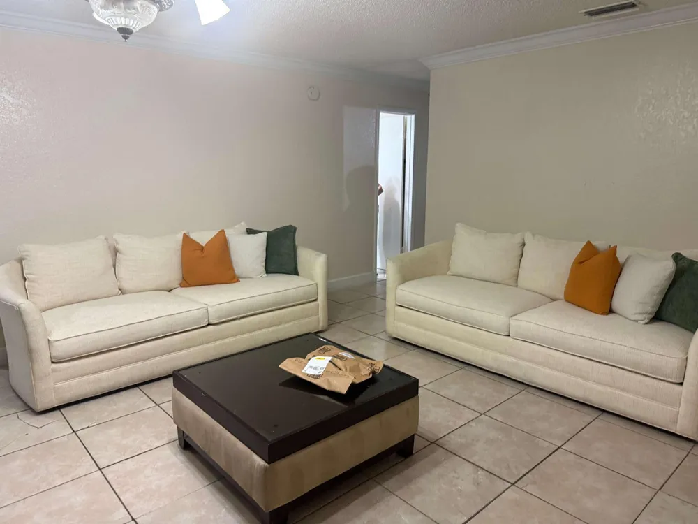 4403 Anna Lane Palm Springs, FL 33406