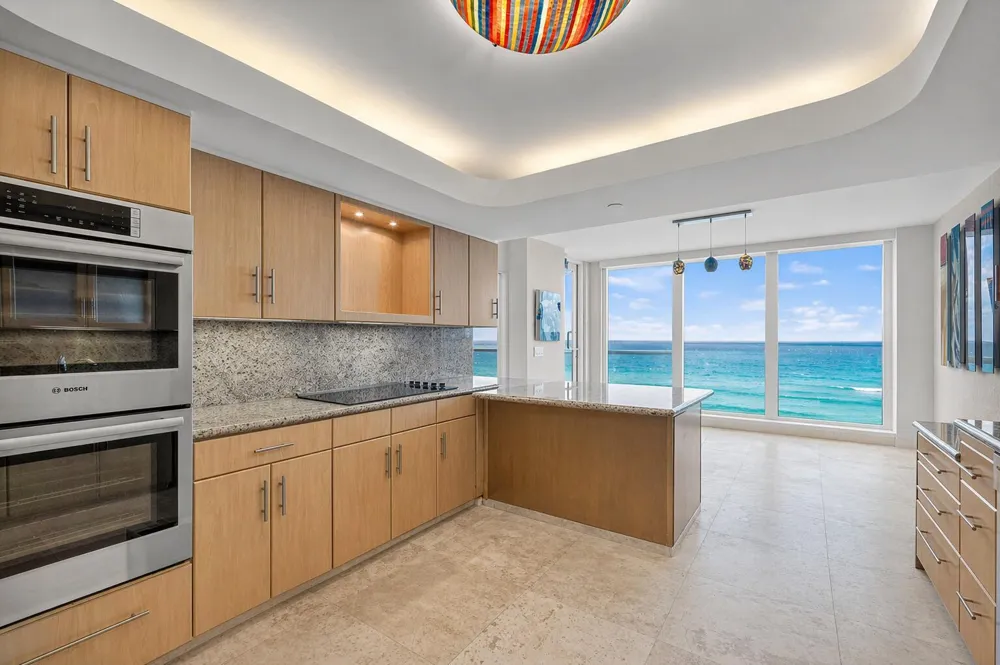 3505 S Ocean Boulevard #14n Highland Beach, FL 33487