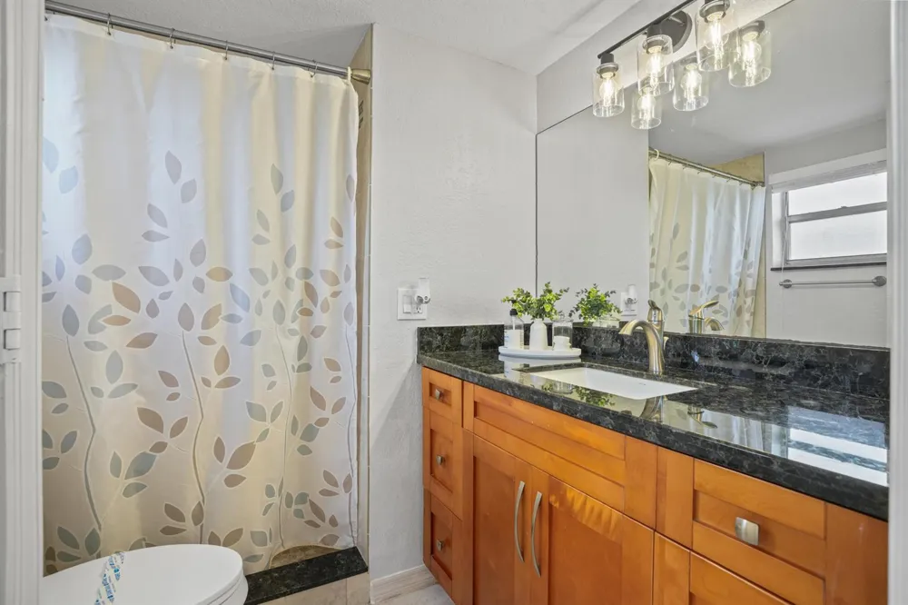 2781 Pine Island Road #112 Sunrise, FL 33322