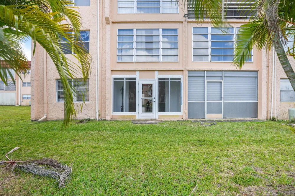2781 Pine Island Road #112 Sunrise, FL 33322