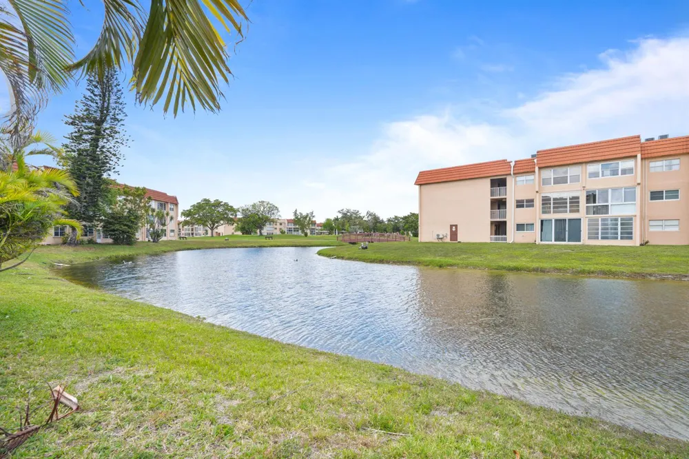2781 Pine Island Road #112 Sunrise, FL 33322