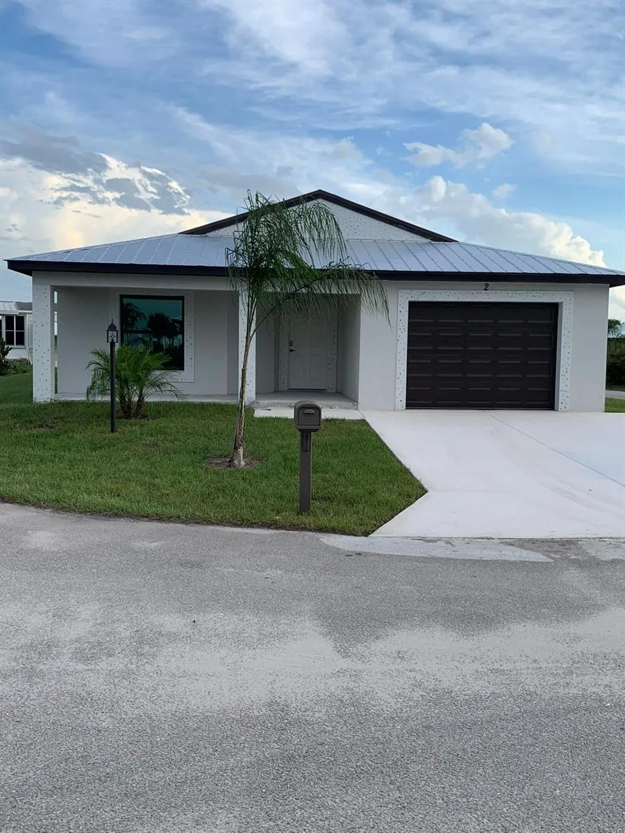 43 La Villa Way Fort Pierce, FL 34951