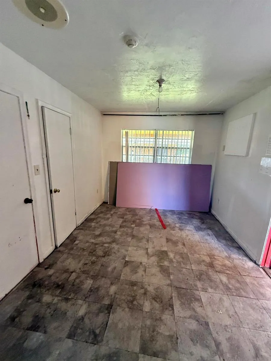 601 W Canal St Street Belle Glade, FL 33430