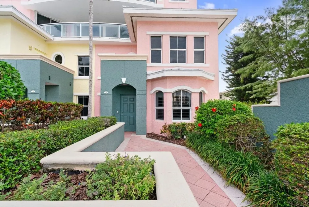 2051 SE 3rd Street #Th8 Deerfield Beach, FL 33441