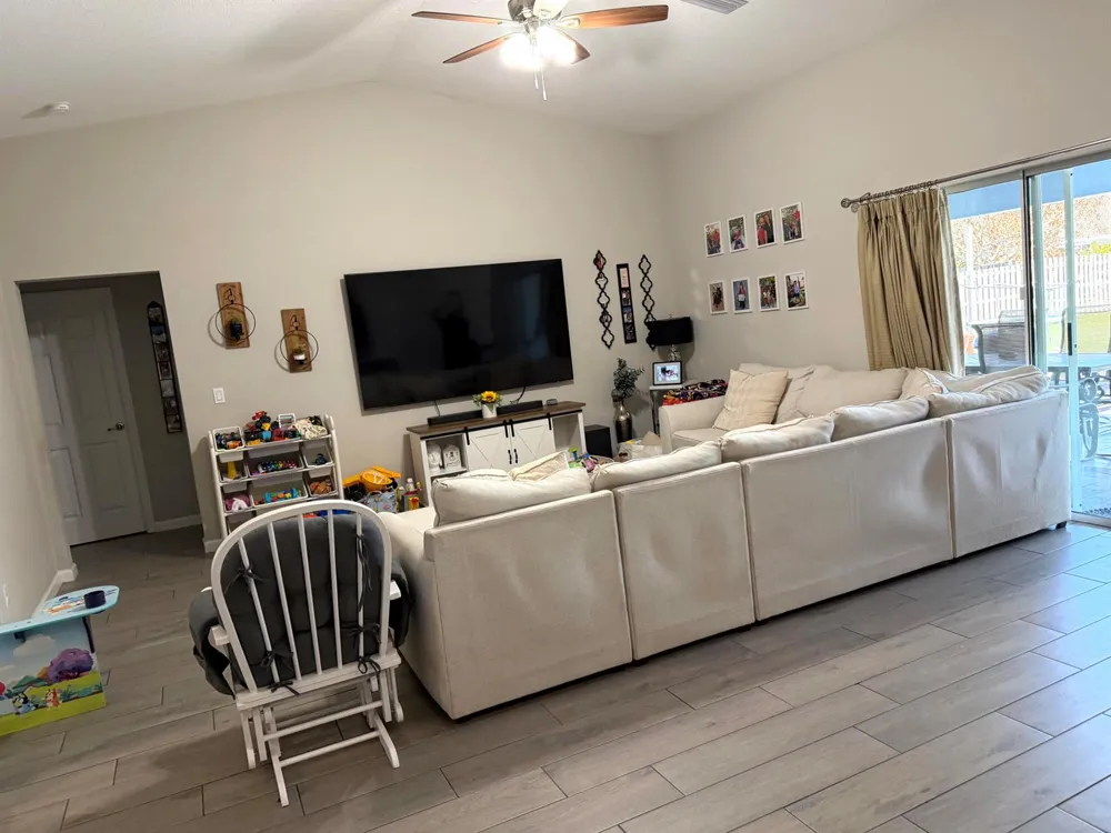5425 NW Edgewater Avenue Port St. Lucie, FL 34983