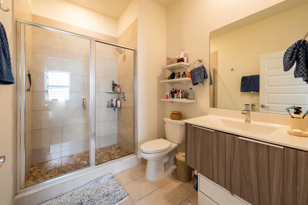 7925 NW 104th Avenue #24 Doral, FL 33178