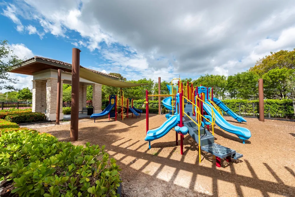 7925 NW 104th Avenue #24 Doral, FL 33178