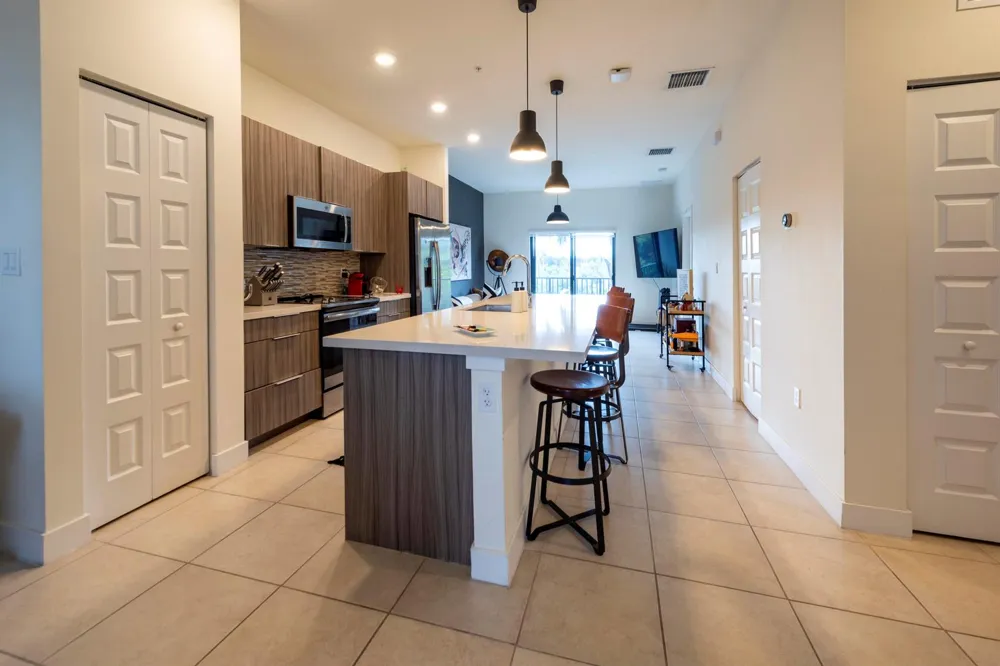7925 NW 104th Avenue #24 Doral, FL 33178
