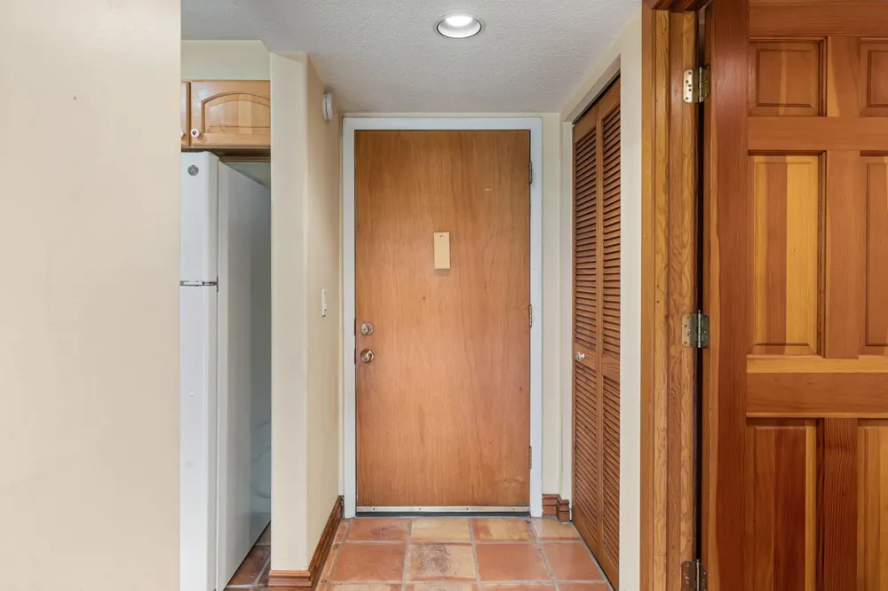 752 Lori Drive #219 Palm Springs, FL 33461