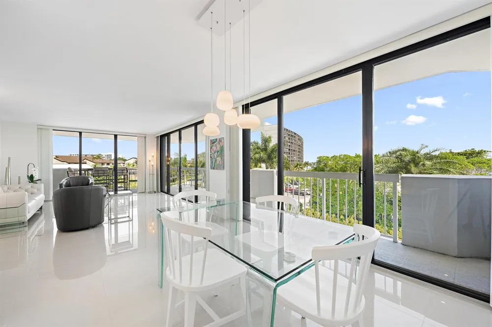 123 Lakeshore Drive #445 North Palm Beach, FL 33408