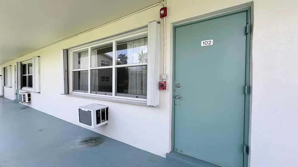 200 Horizon W #102 Boynton Beach, FL 33435