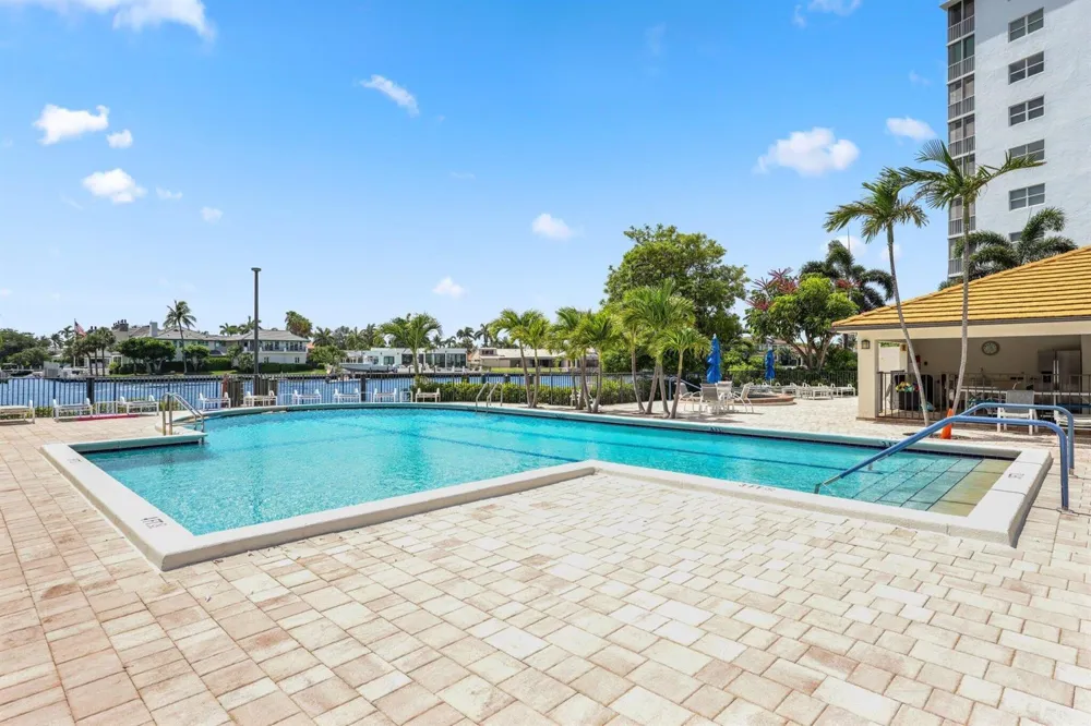 3420 S Ocean Boulevard #4z Highland Beach, FL 33487