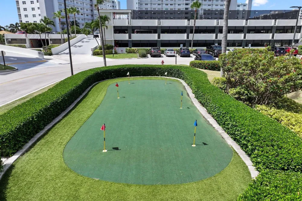 3420 S Ocean Boulevard #4z Highland Beach, FL 33487