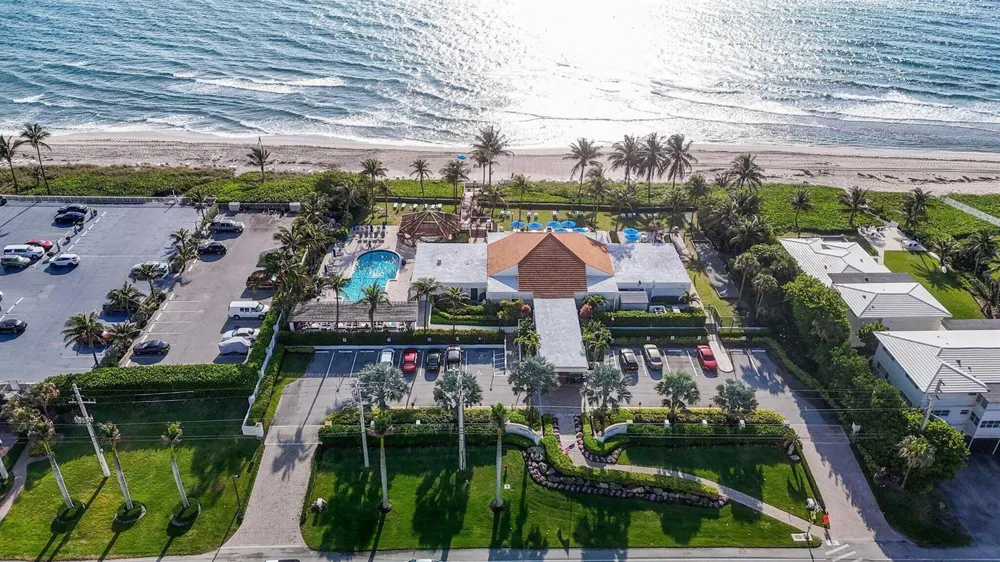 3420 S Ocean Boulevard #4z Highland Beach, FL 33487