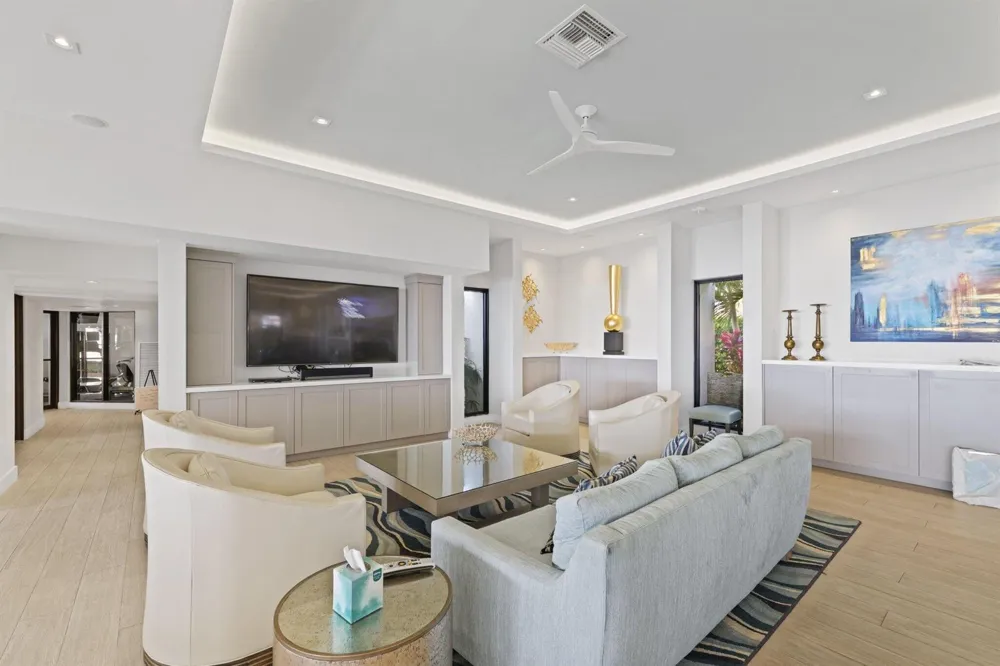 3420 S Ocean Boulevard #4z Highland Beach, FL 33487