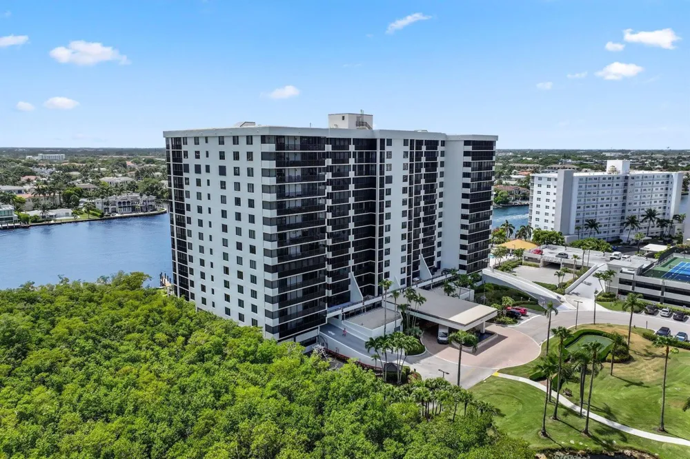 3420 S Ocean Boulevard #4z Highland Beach, FL 33487