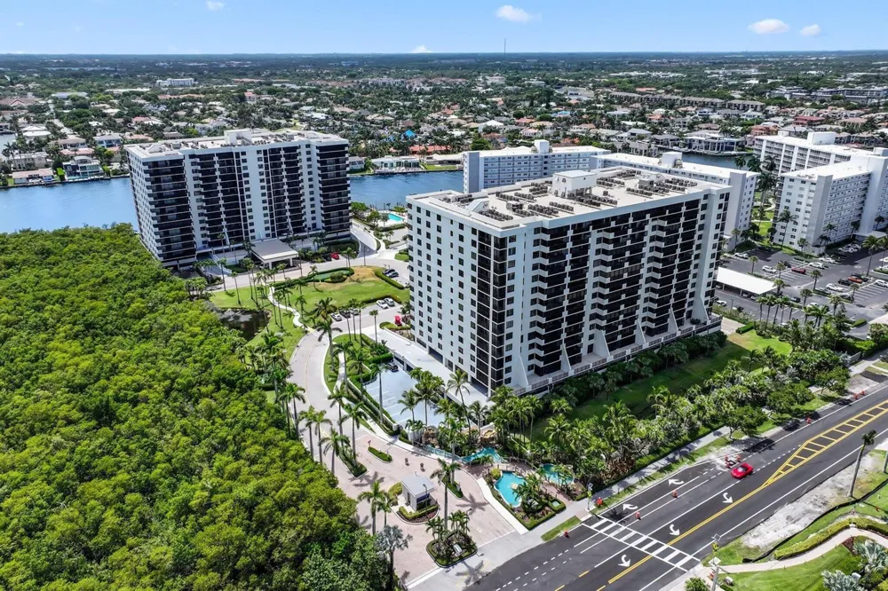 3420 S Ocean Boulevard #4z Highland Beach, FL 33487