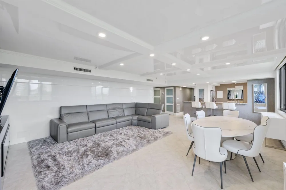 3420 S Ocean Boulevard #4z Highland Beach, FL 33487