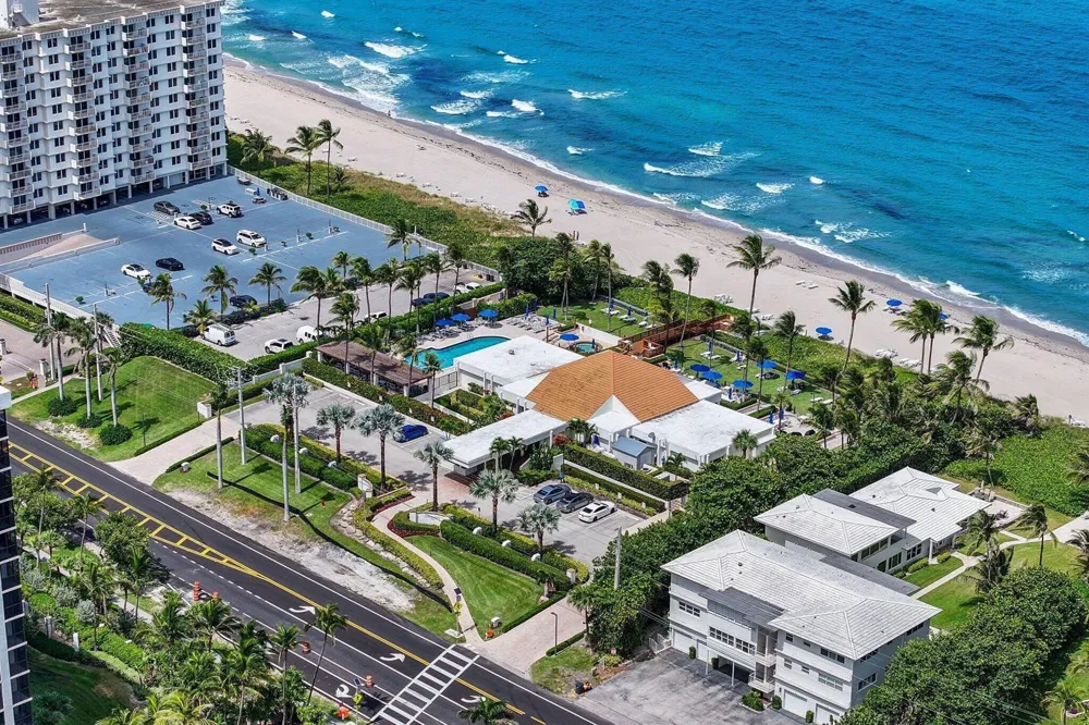3420 S Ocean Boulevard #4z Highland Beach, FL 33487
