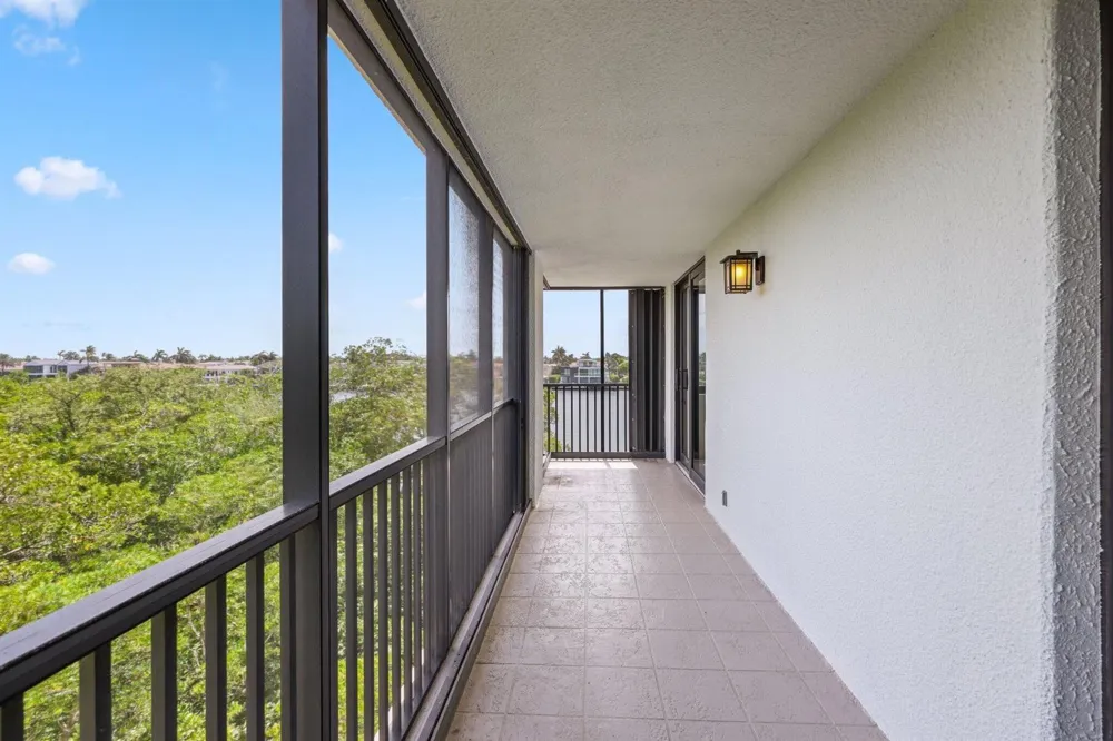 3420 S Ocean Boulevard #4z Highland Beach, FL 33487