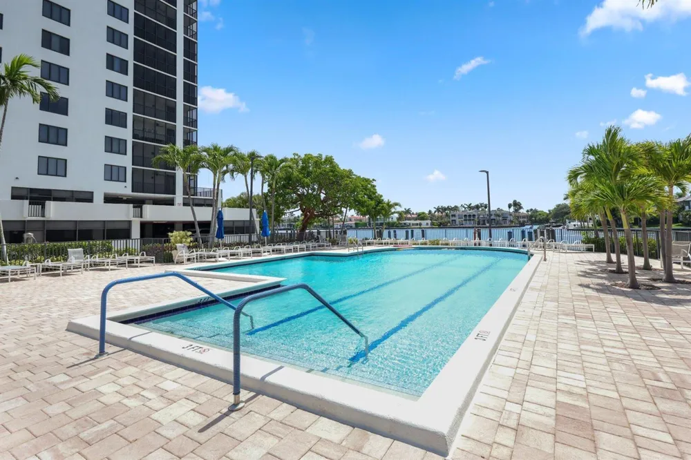 3420 S Ocean Boulevard #4z Highland Beach, FL 33487