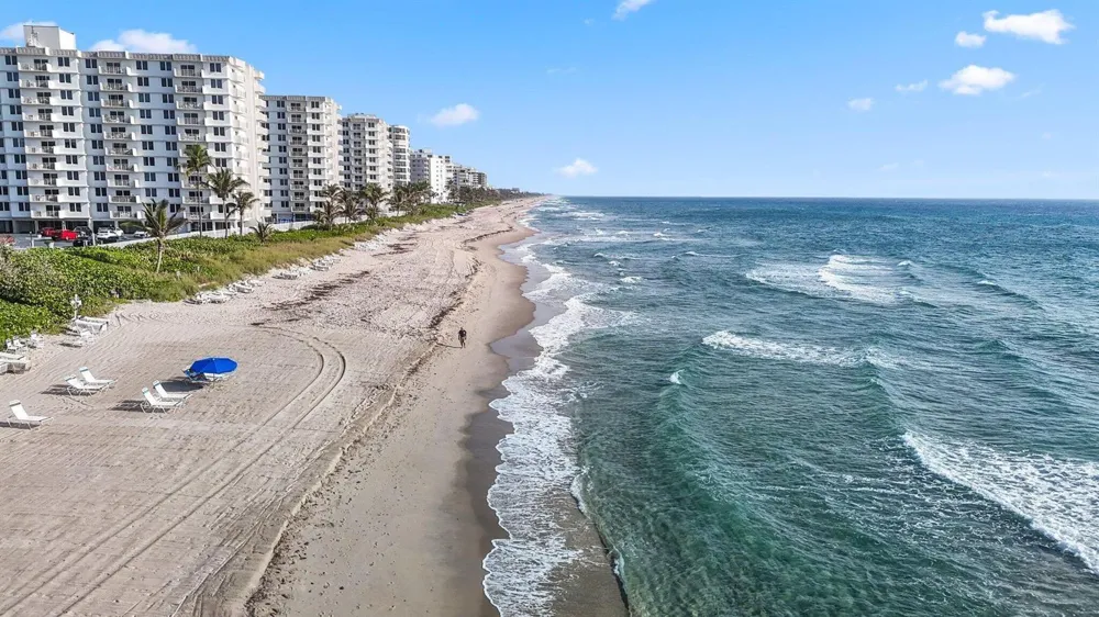 3420 S Ocean Boulevard #4z Highland Beach, FL 33487
