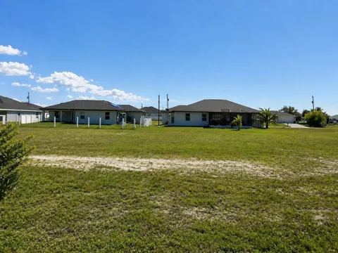 4318 NW 35th Street