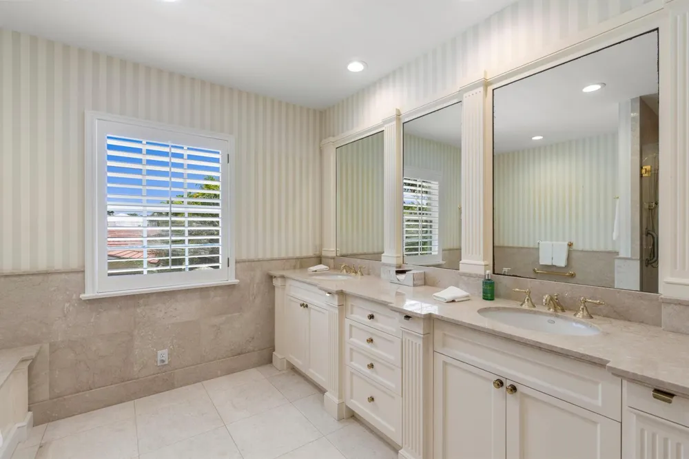 1554 Ocean Way Palm Beach, FL 33480