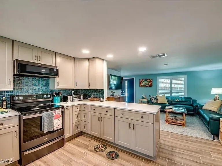 2891 Cussell Drive 