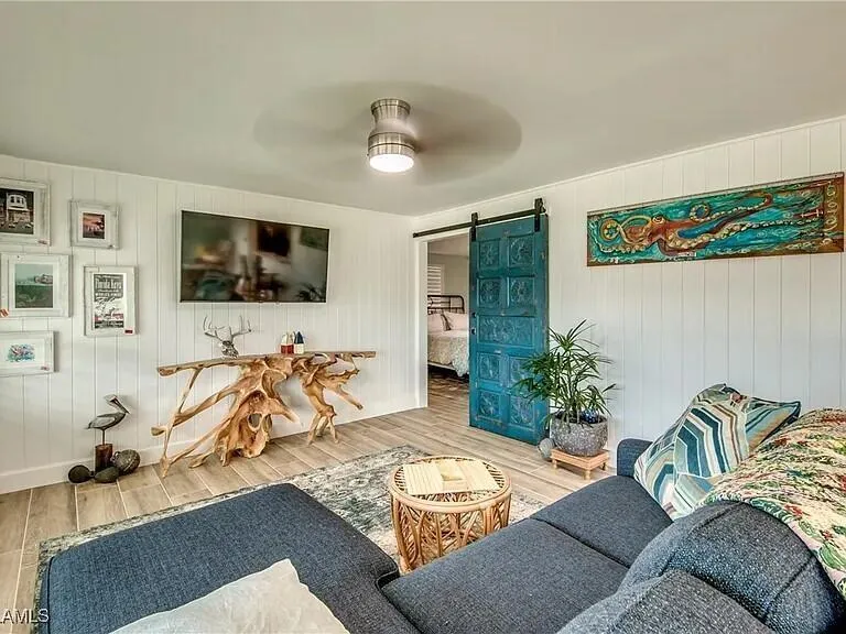2891 Cussell Drive 