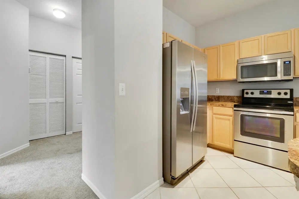 104 Lighthouse Circle #H Tequesta, FL 33469