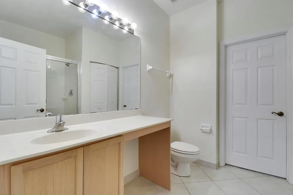 104 Lighthouse Circle #H Tequesta, FL 33469