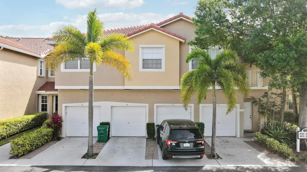 104 Lighthouse Circle #H Tequesta, FL 33469