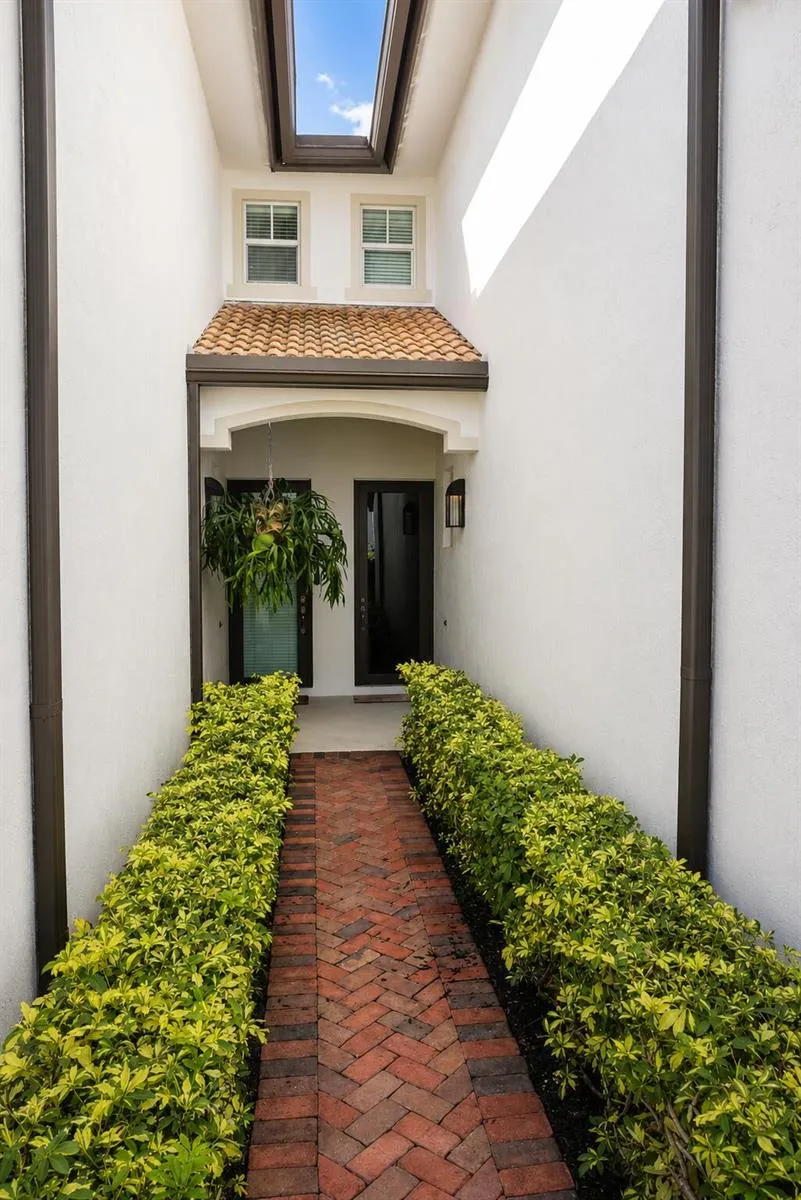 1365 SE 3rd Avenue Pompano Beach, FL 33060