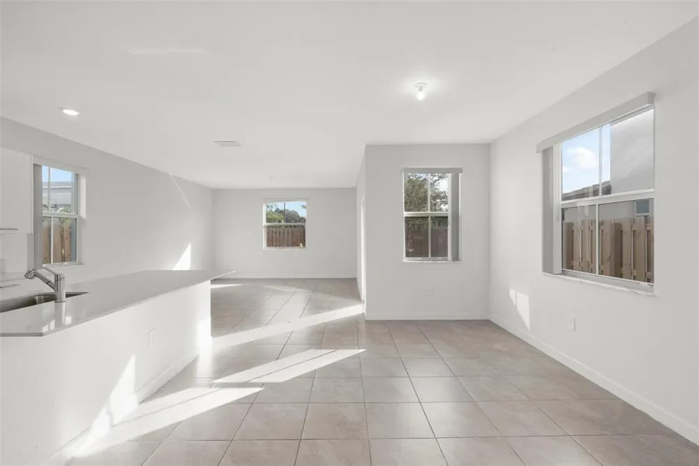 2441 NW 131st Circle #2441 Miami, FL 33167