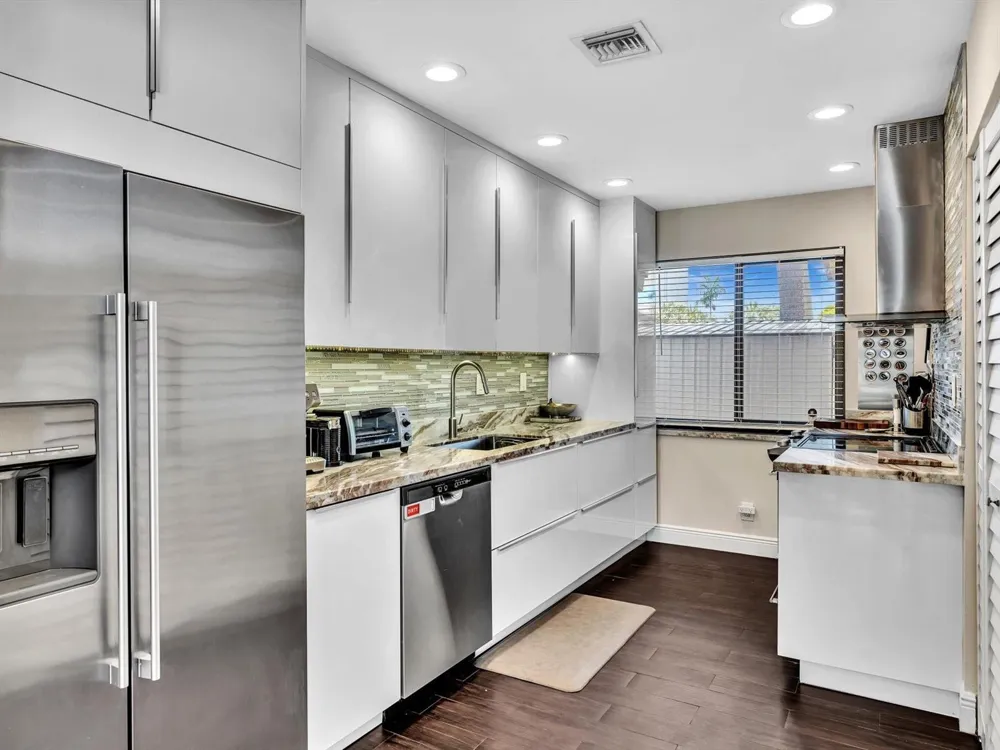 3432 NE 16th Avenue Oakland Park, FL 33334