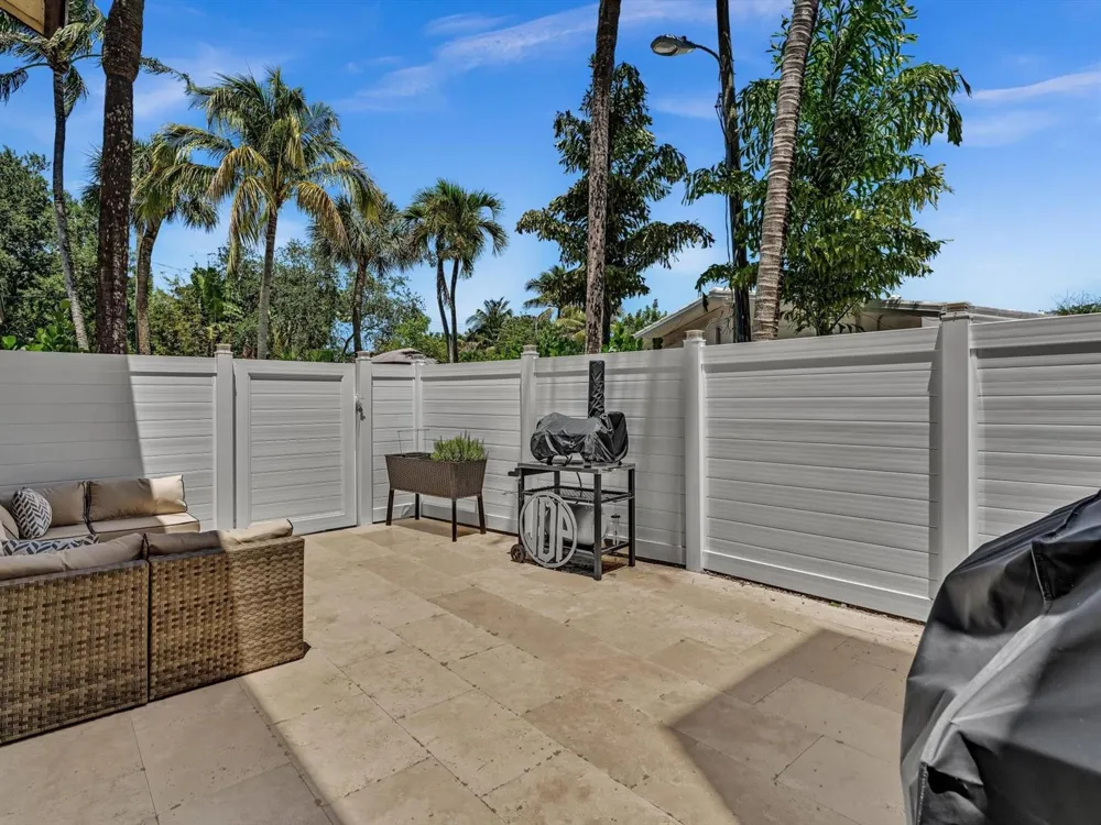 3432 NE 16th Avenue Oakland Park, FL 33334