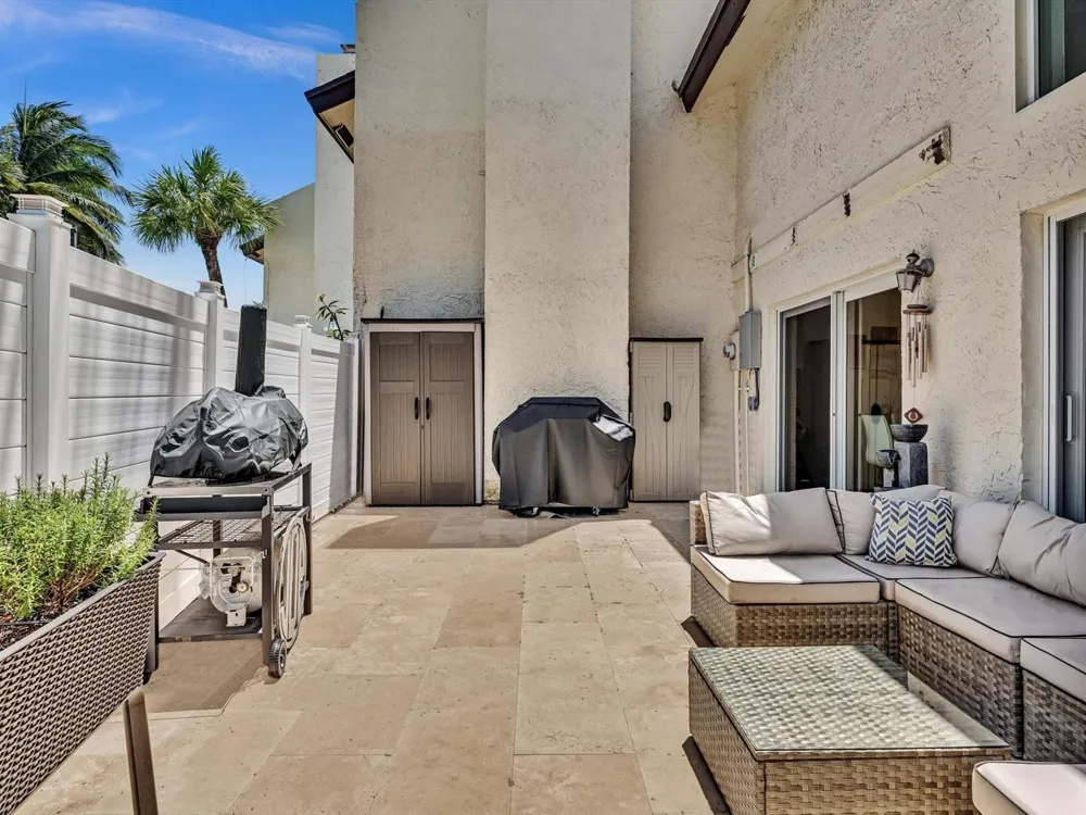 3432 NE 16th Avenue Oakland Park, FL 33334
