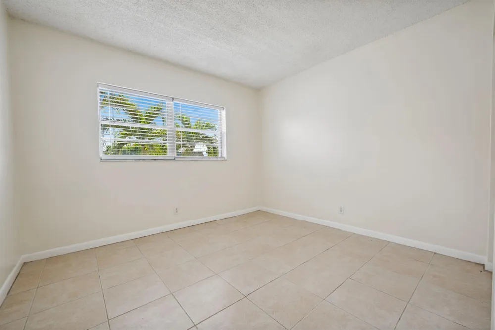 308 Southwind Court #6 North Palm Beach, FL 33408