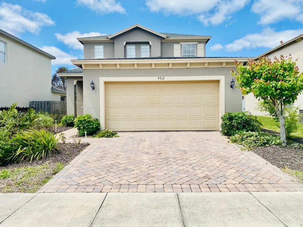 9312 Natures Way Fort Pierce, FL 34945