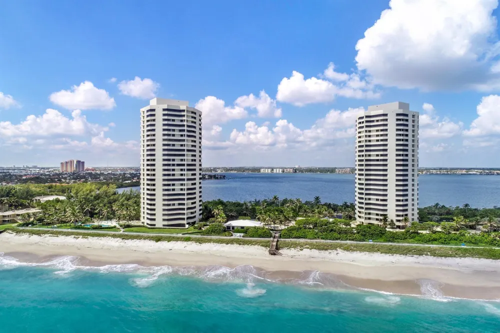 5070 Ocean Drive #21c Singer Island, FL 33404