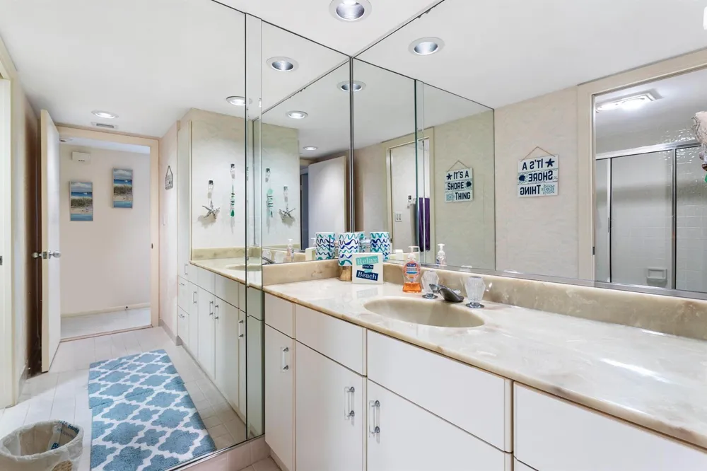 5070 Ocean Drive #21c Singer Island, FL 33404