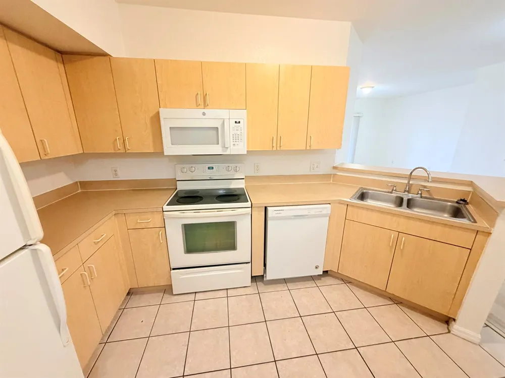 1302 Belmont Lane #1302 North Lauderdale, FL 33068