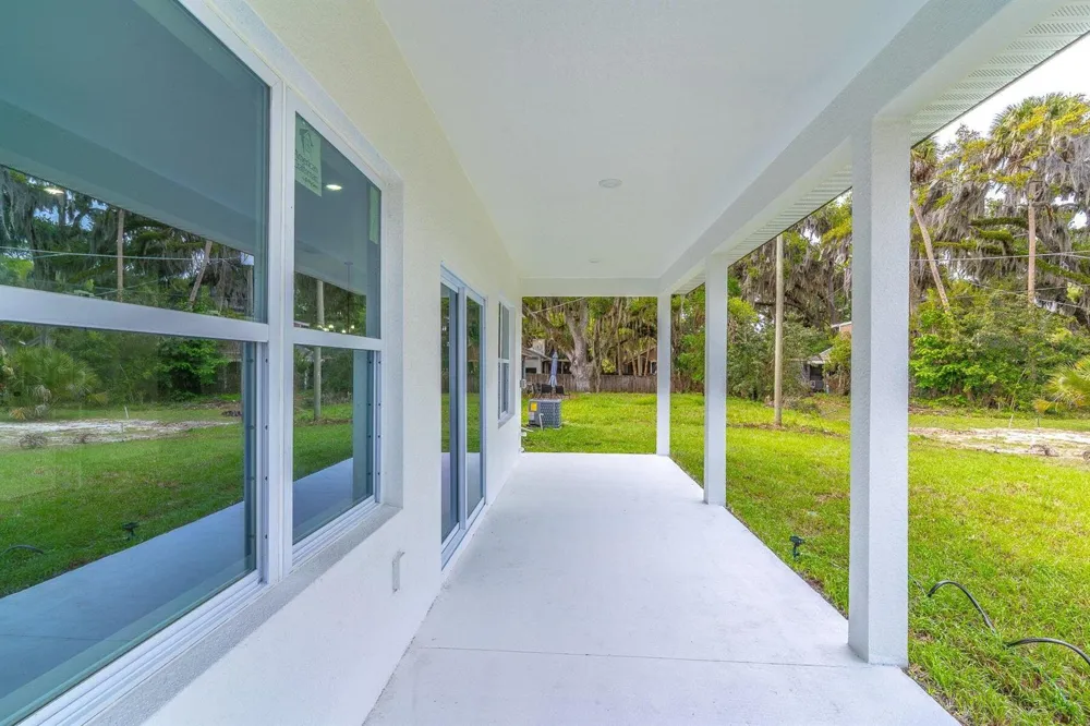 983 NW Pace Dr Drive NW Palm Bay, FL 32907