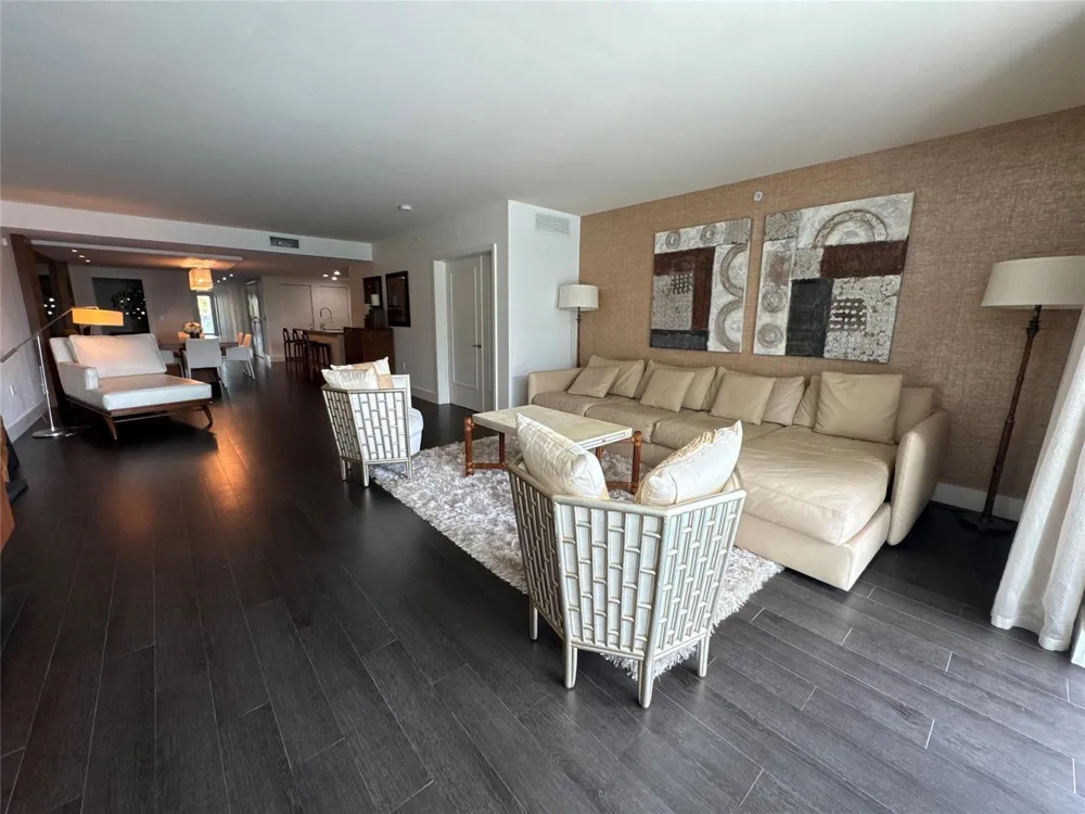 9400 W Bay Harbor Drive #202 Bay Harbor Islands, FL 33154