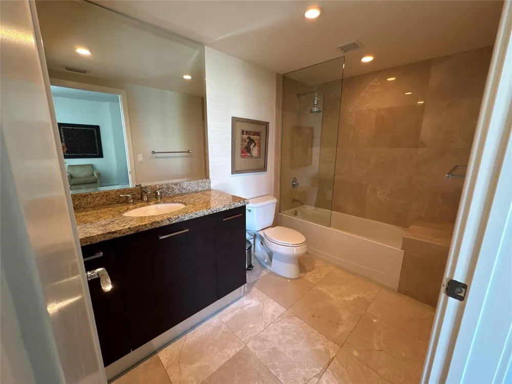 9400 W Bay Harbor Drive #202 Bay Harbor Islands, FL 33154