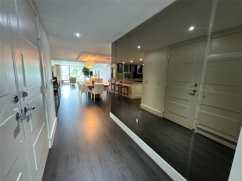 9400 W Bay Harbor Drive #202 Bay Harbor Islands, FL 33154