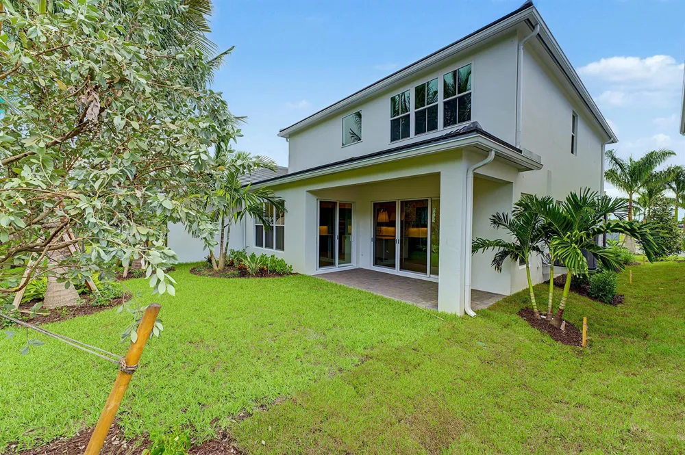 138 Parkside Way #10 Royal Palm Beach, FL 33414