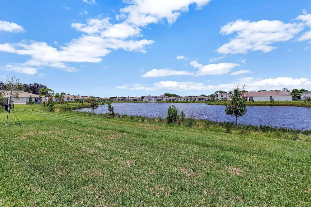 5795 SE Sky Blue Circle Stuart, FL 34997